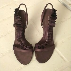Nine West size 8 Smoky Brown Shoes Heels